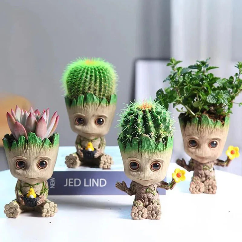 Charming Groot Tree Man Figurine
